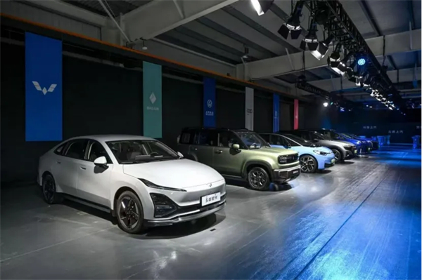 打響技術主權突圍戰(zhàn)，上汽集團今年轉型變革再提速