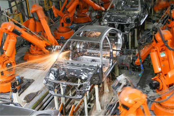 打響技術主權突圍戰(zhàn)，上汽集團今年轉型變革再提速