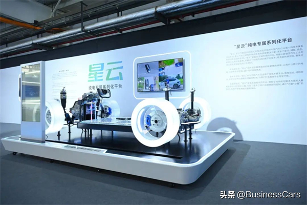 上汽牽手華為，為中國汽車市場打造美好靈魂與夢想