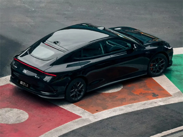 誰(shuí)在黃金海岸，誰(shuí)在烽煙彼岸