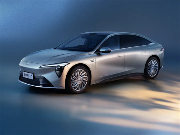 分析 | 淬煉與從容：蘇州河畔看上汽集團(tuán)“優(yōu)雅”躍遷