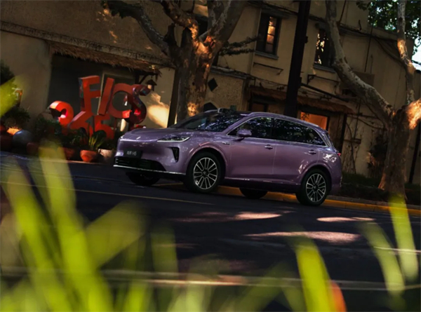 技術(shù)破局、全球突圍！上汽以改革深功鑄就“九連漲”硬核答卷