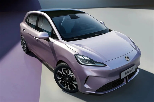 剛過去的一個月 上汽啟幕了一場聲勢浩大的產(chǎn)品和技術(shù)的密集發(fā)布