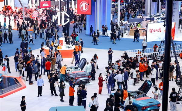 不止突破當(dāng)下，上汽聚焦下一個(gè)增長引擎