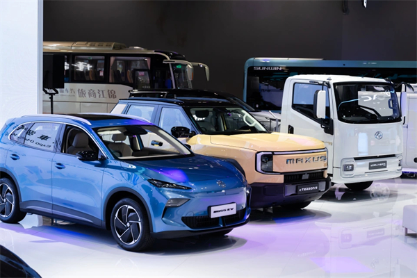 上汽智電軍團(tuán)亮相2025香港車(chē)博會(huì)，加速全球化戰(zhàn)略布局