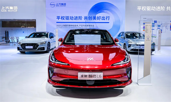 諸神亂戰(zhàn)下，上汽以厚度重塑"老大"擔當