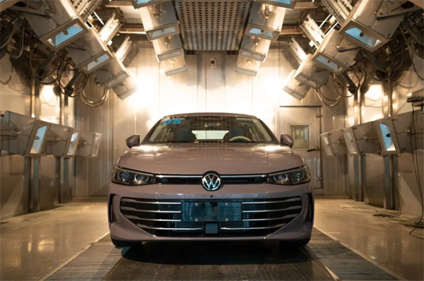 上半年零售銷量奪冠，飽和式進(jìn)攻箭在弦上：上汽勢(shì)如破竹