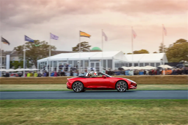 上汽何以成為中國(guó)車企出海的“老船長(zhǎng)”？