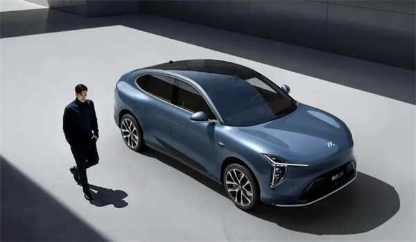 上汽七連漲背后，一場關(guān)于中國汽車變革的深度敘事