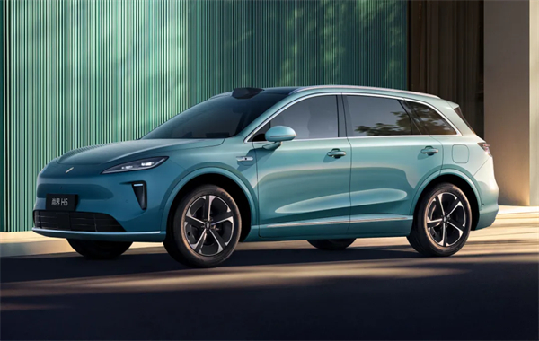 銷量七連漲的背后：體系與戰(zhàn)略重構(gòu)，上汽鎖定新一輪“產(chǎn)品爆發(fā)期”