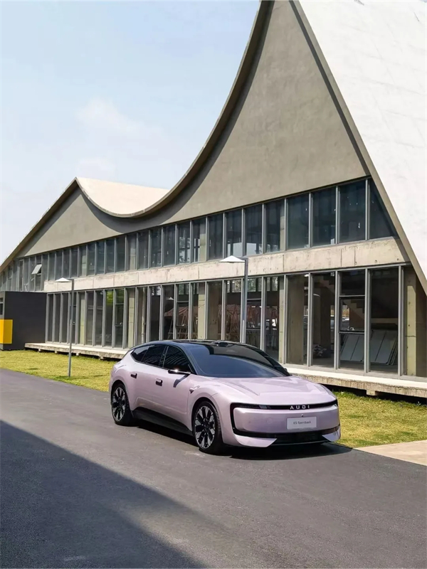 現(xiàn)在和未來，上汽兩個都要