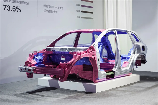 一步到位，16.98萬(wàn)元起，尚界H5公布預(yù)售價(jià)，金秋最熱新車(chē)來(lái)了！