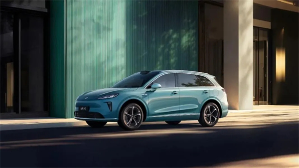 1-7月單月銷量七連漲，看上汽集團(tuán)的轉(zhuǎn)型與突圍