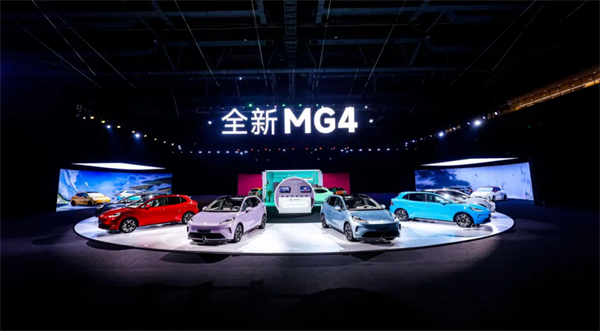 利潤猛增432.2% 股價(jià)三個(gè)月漲40% 上汽集團(tuán)半年業(yè)績亮眼