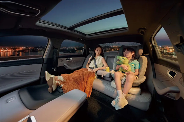 時(shí)代的車門，被消費(fèi)者狠狠推開