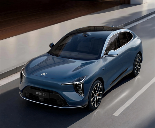 “內(nèi)核”超穩(wěn)的上汽，帶著行業(yè)老大的氣勢回歸