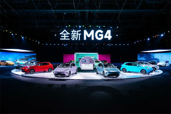 銷量回升、股價(jià)沖高、科技突圍：上汽的“教科書(shū)式劇本”如何上演？