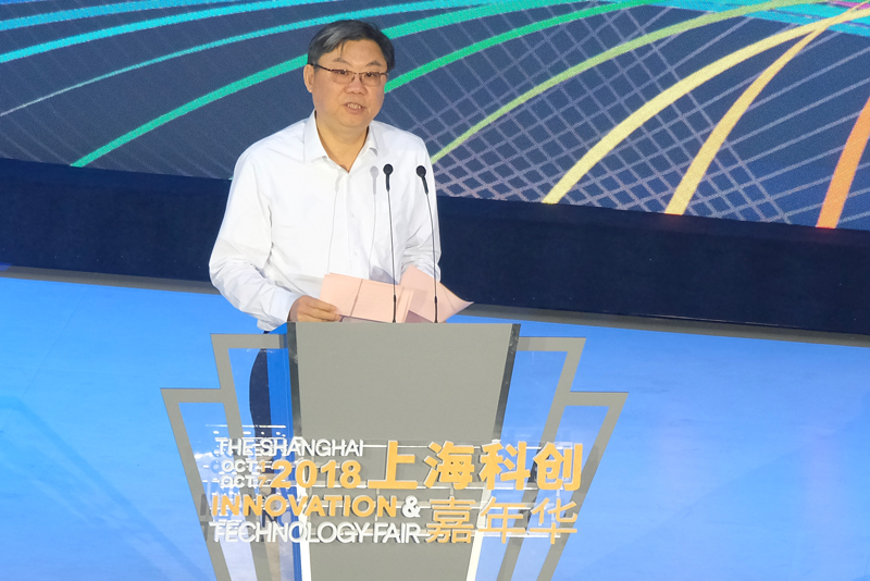 上汽全球首款量產(chǎn)智能汽車上市交付