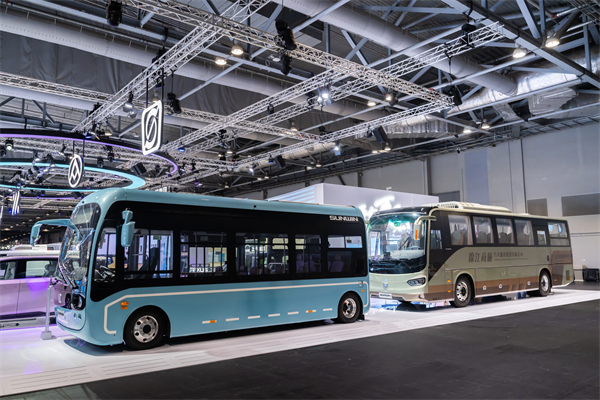 上汽智電軍團(tuán)“助陣”2025香港車博會(huì)