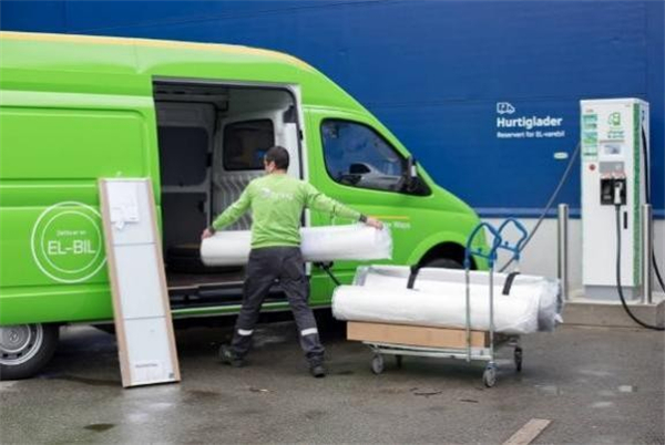 全球物流巨頭綠色首選！上汽大通斬獲DHL歐洲最大單，助推中國新能源技術出海