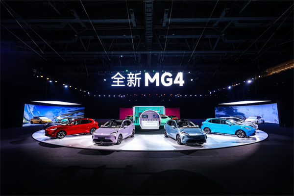 同級唯一一體式熱管理+530km超長續(xù)航 全新MG4預售7.38萬元起