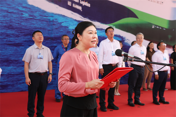 今年第六艘！9500車位遠(yuǎn)洋汽車運(yùn)輸船“安吉茂盛”輪加入安吉物流滾裝船隊(duì)