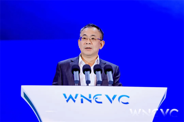 上汽集團(tuán)：多元?jiǎng)?chuàng)新，協(xié)同發(fā)展，共創(chuàng)汽車產(chǎn)業(yè)新未來