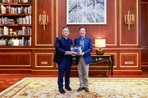 上汽集團(tuán)總裁賈健旭先生拜訪華為創(chuàng)始人任正非先生，共商尚界品牌合作再深化