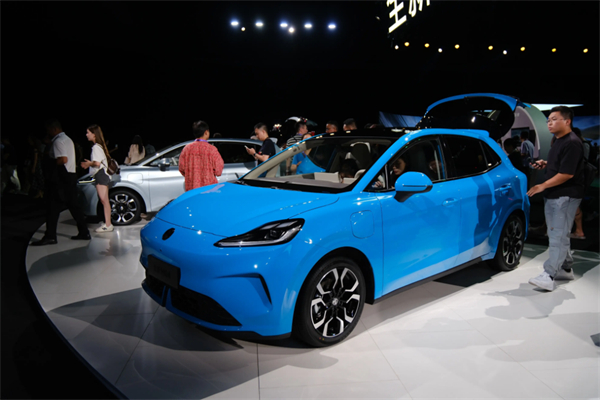 營收、利潤和銷量三增長，上汽第三季度交出亮眼答卷