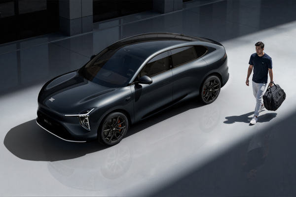 越過數(shù)字的峰巒：上汽集團打響“用戶體驗”攻堅戰(zhàn)