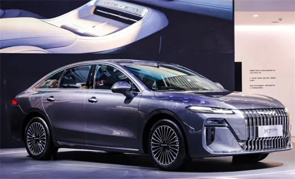 技術(shù)驅(qū)動(dòng)業(yè)績(jī)飄紅，上汽集團(tuán)回歸上證50指數(shù)