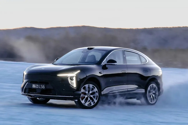 唯二增速超10%！2025年銷量450萬(wàn)+，上汽2026沖刺回歸第一