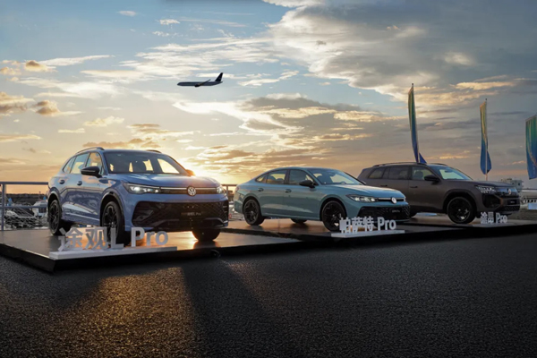 從黃浦江到全世界：上汽如何承載一座城的全球雄心？