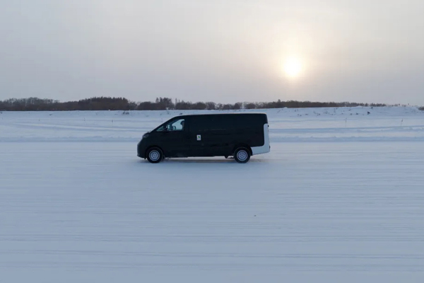 裝上啤酒箱爬坡，今年冬測(cè)，大通把用戶“帶”進(jìn)了冬測(cè)場(chǎng)