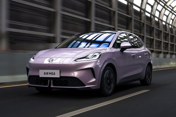 2025上汽集團(tuán)盤點(diǎn)：技術(shù)向上，發(fā)展向新