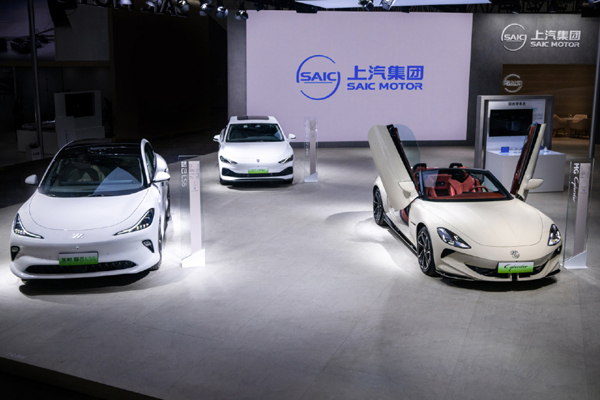 星垂平野，變革為舟：上汽的體系、溫度與遠(yuǎn)見(jiàn)