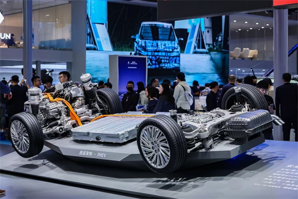 上汽集團(tuán)迎開門紅，1月批售32.7萬輛，同比大漲23.9%